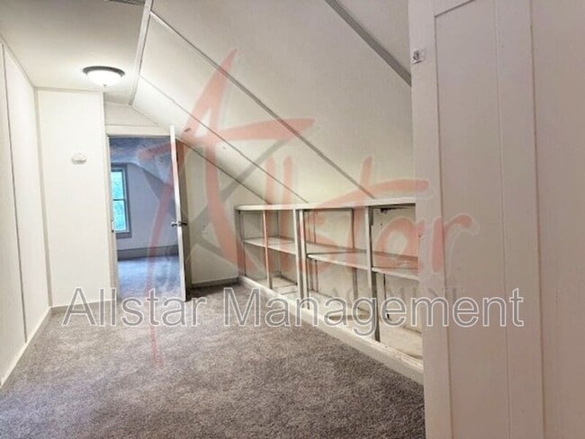 Building Photo - 3312 W 30th St