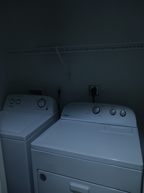 Building Photo - 48 Harvest Rd