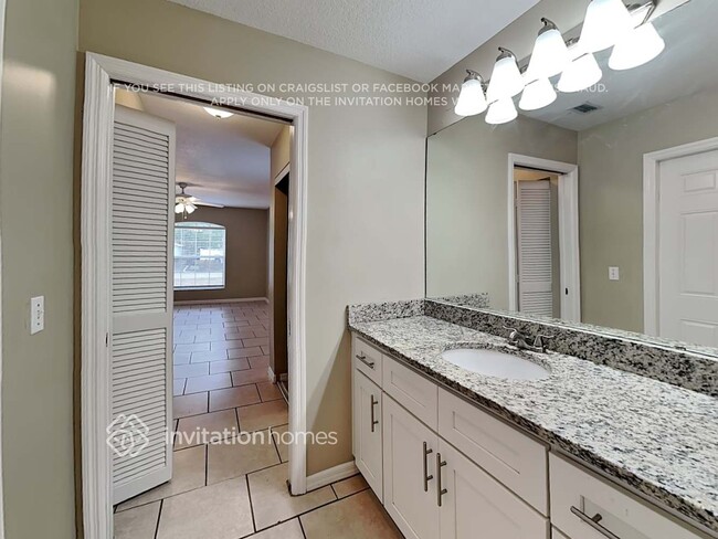 Building Photo - 4017 Ponea Dr