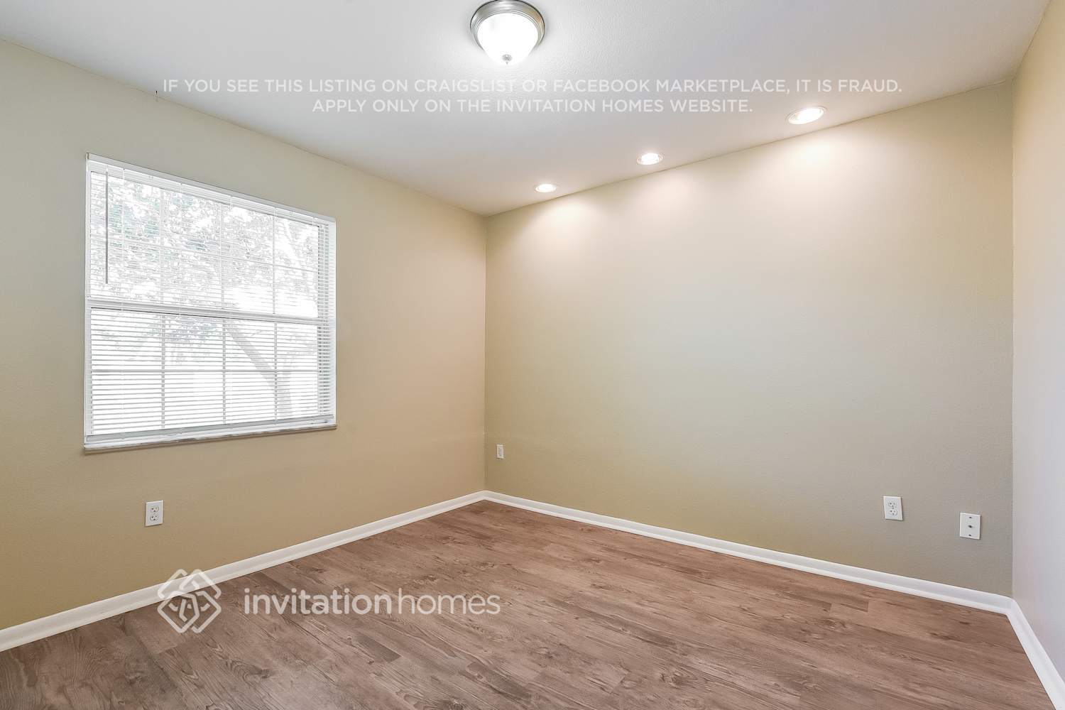 Building Photo - 772 Mentmore Cir