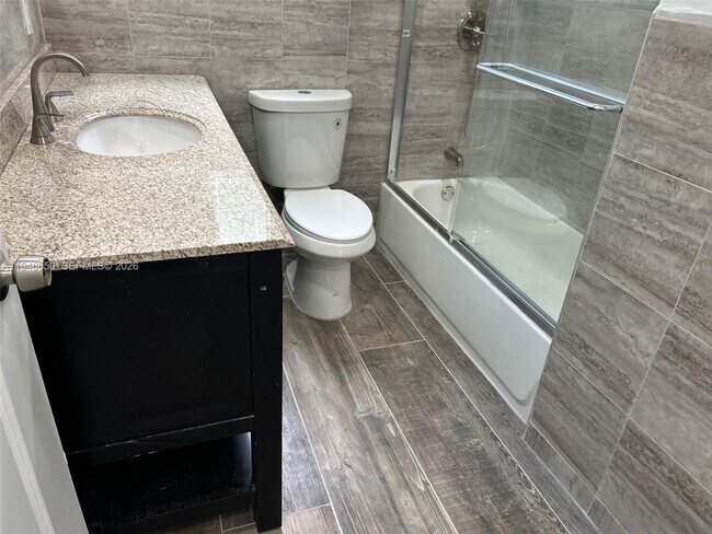 Building Photo - 261 NW 49th St