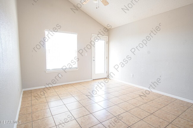 Building Photo - 14140 Robert Ituarte Dr