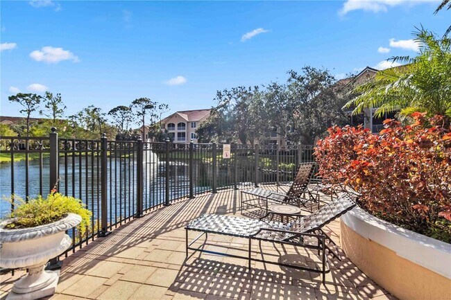 Building Photo - 4106 Central Sarasota Pkwy