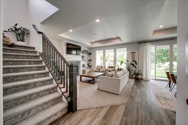 Building Photo - Beautiful 4 Bedroom Home - Nampa