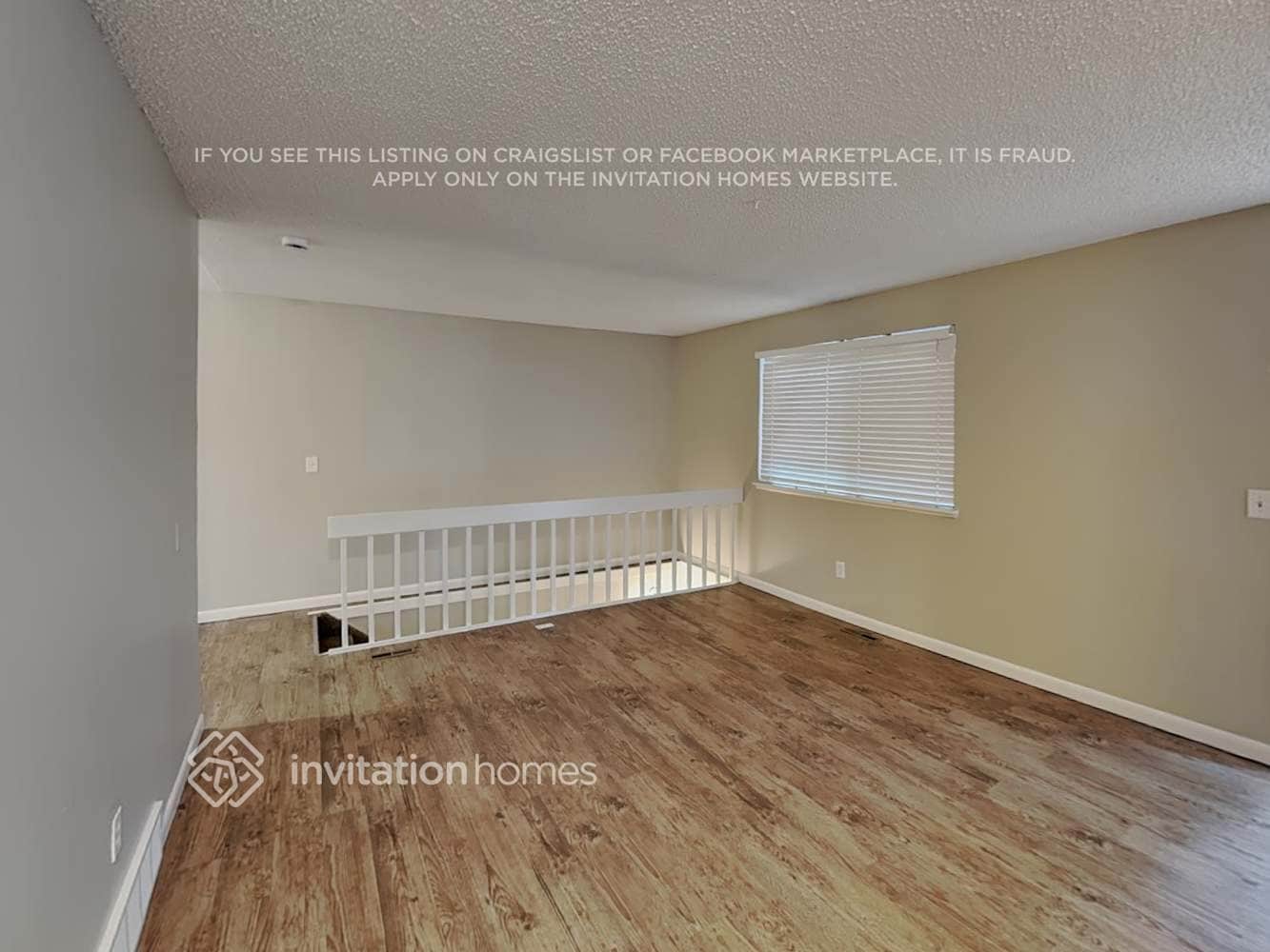 Building Photo - 18516 W 59th Dr