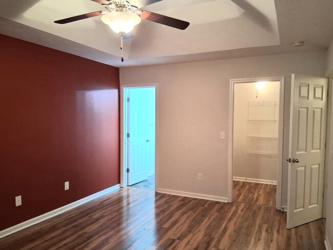 Building Photo - 1731 Elizabeth St