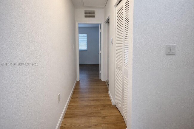 Building Photo - 17347 NW 7th Ave