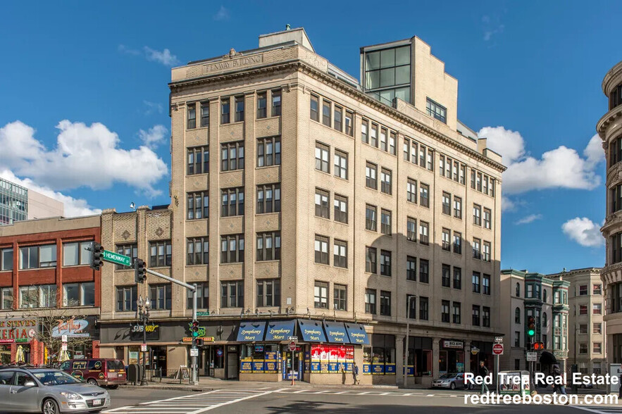 Building Photo - 1126 Boylston St