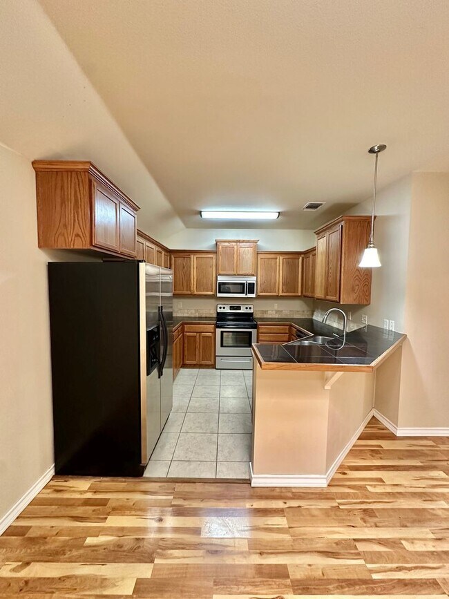 Building Photo - Now Available - Charming 3 Bedroom Patio Home
