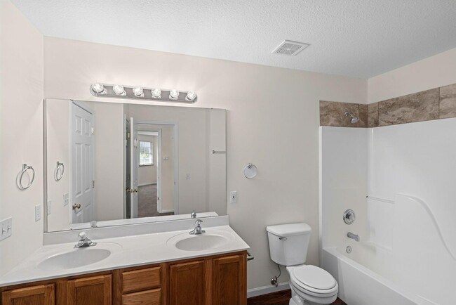 Building Photo - 3252 Wind River Cir