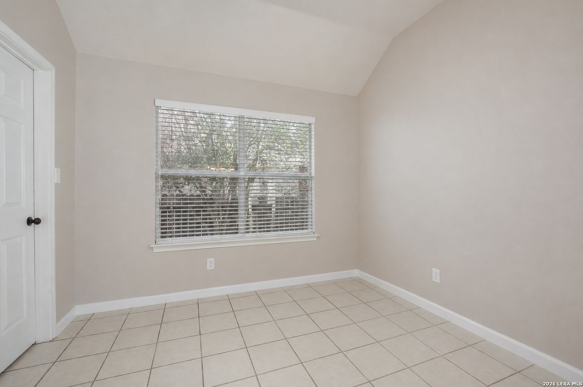 Building Photo - 1136 Berry Creek Dr