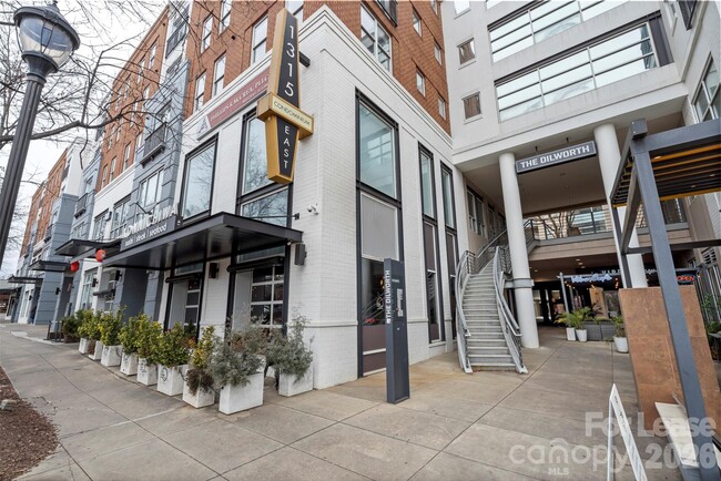 Building Photo - 1320 Fillmore Ave