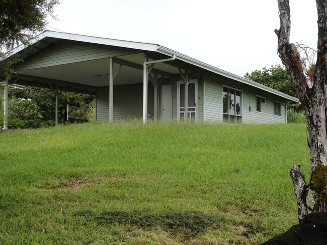 Primary Photo - Nice 3BR/1BA in lower Kaumana