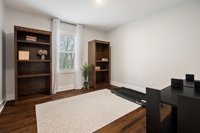 Building Photo - Cute 3BR Cottage in East Durham!  Available Now!