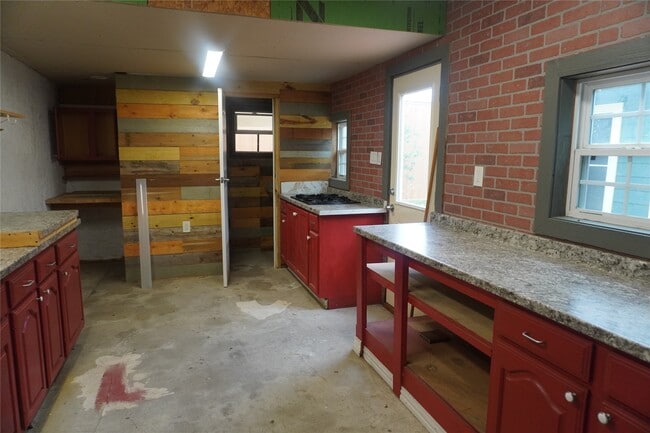 Building Photo - 7506 Dearborn St