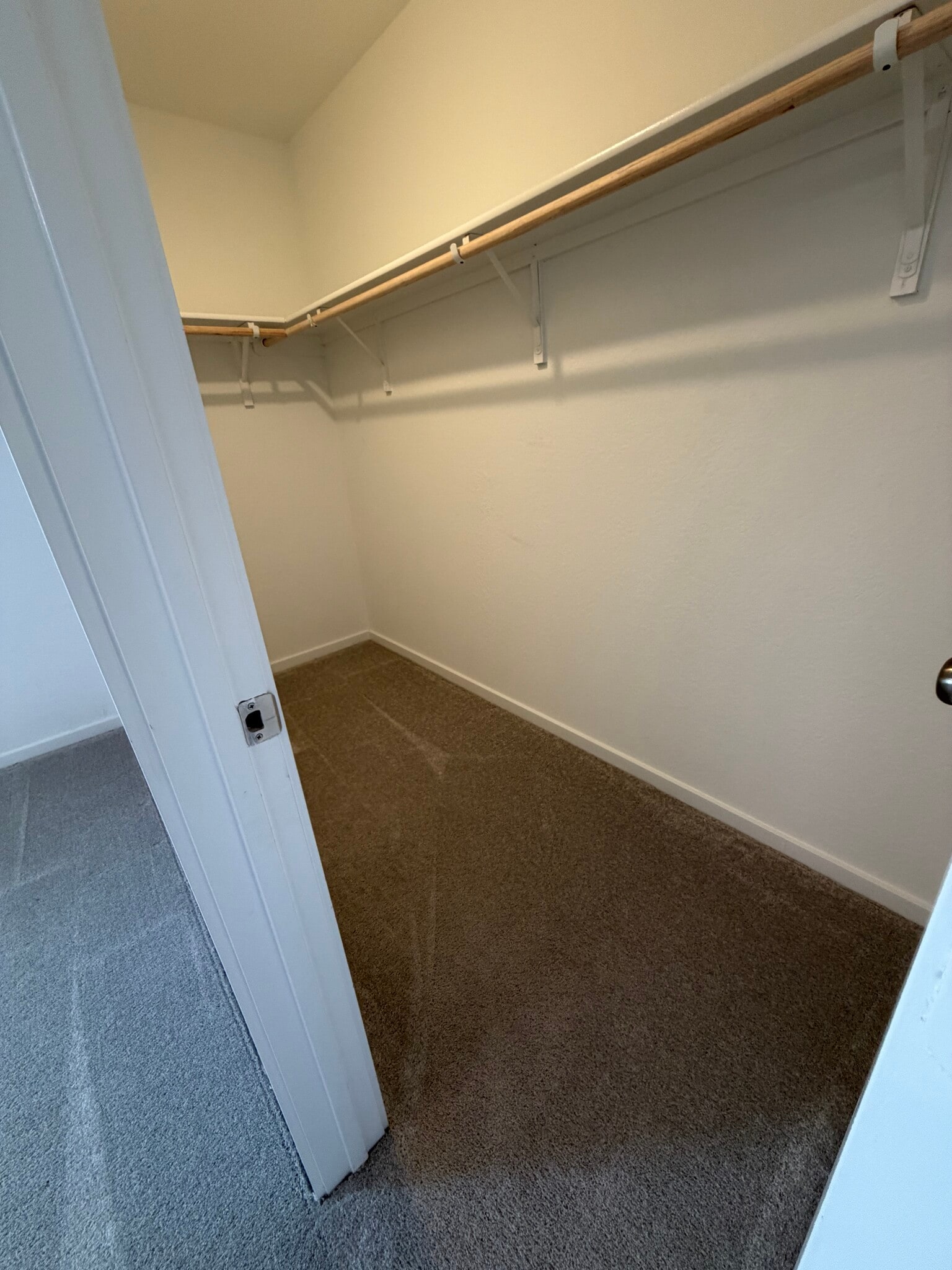 Building Photo - 6108 Bayberry Brk