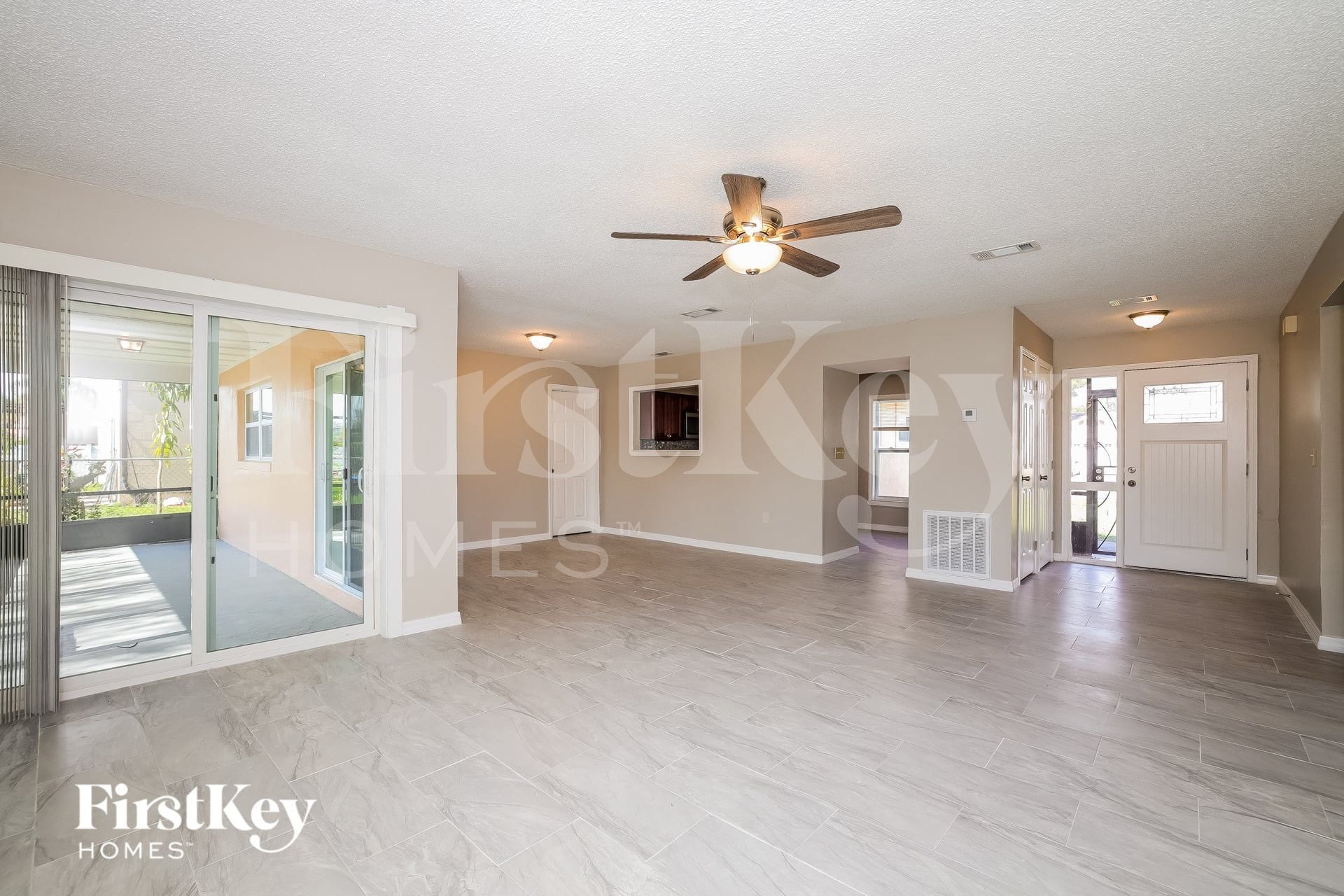 Building Photo - 724 Dromedary Dr