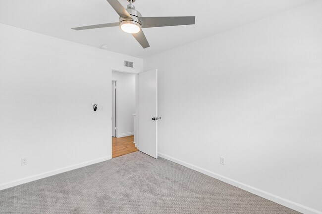 Building Photo - 1278 Stonewood Ct