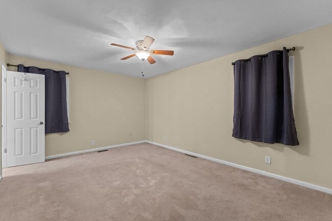 Building Photo - 1132 Sippel Dr