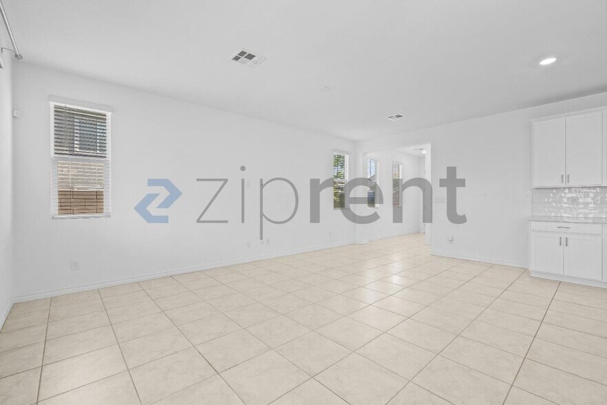 Building Photo - 7137 Red Gulch St