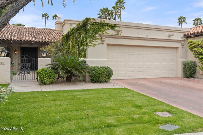 Building Photo - 6701 N Scottsdale Rd