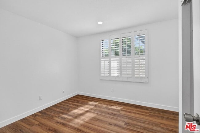 Building Photo - 7652 Quimby Ave