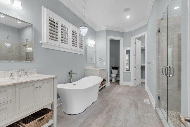 Building Photo - 612 Daggett St