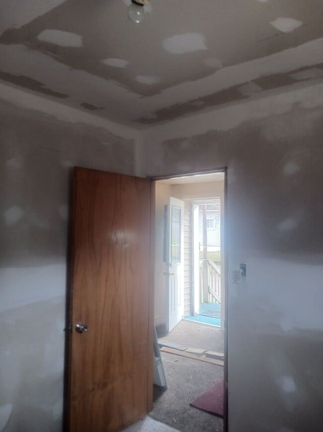 Building Photo - 663 Florida Ave