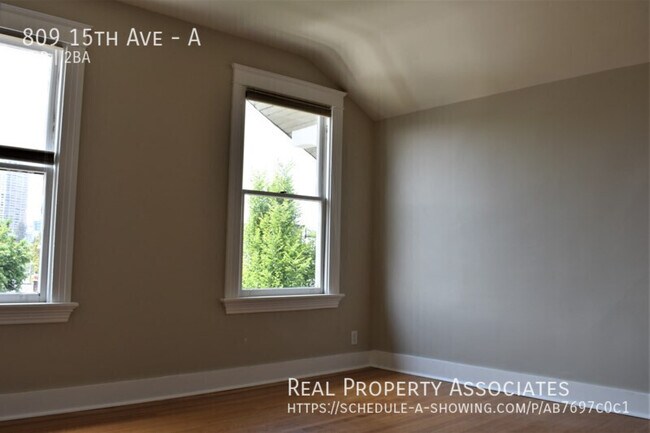 Building Photo - 809 15th Ave