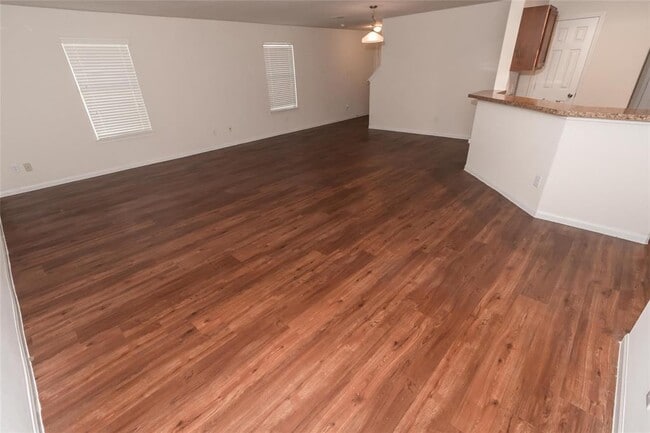 Building Photo - 5643 Post Oak Manor Dr