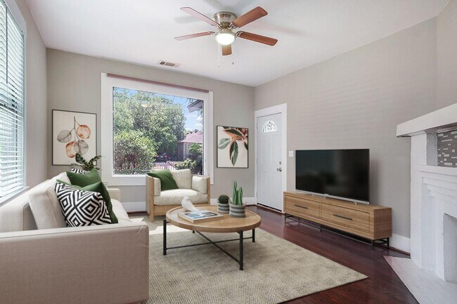Building Photo - Renovated Winnetka Heights Craftsman home ...