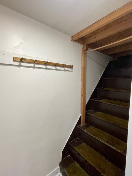 Building Photo - 26 Kenwood St