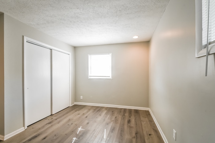 Building Photo - 3955 Diamond Ln