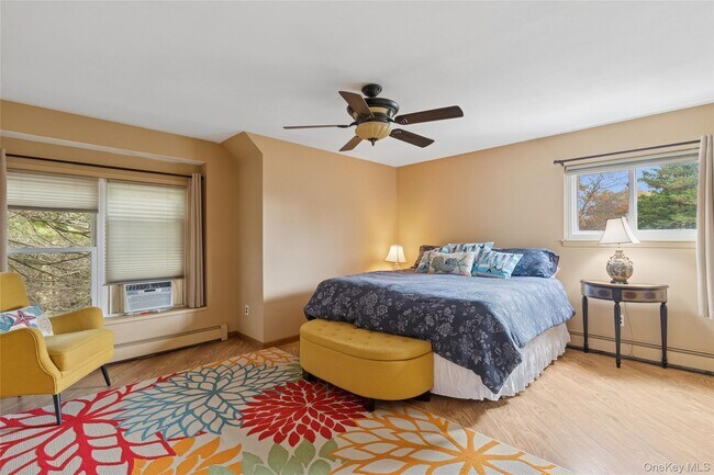 Building Photo - 3 Meadowgrass Ln