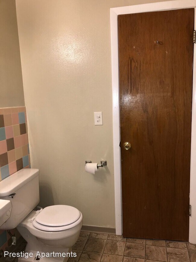 Building Photo - 7902 27th St W