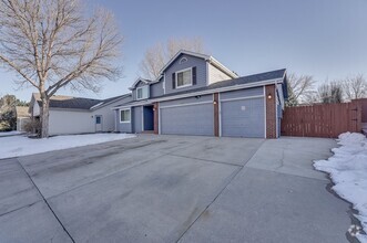 Building Photo - Beautiful 4 bed, 3.5 bath Home in Fort Col...