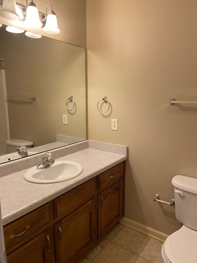 Building Photo - Coming Soon in Grayson Valley!