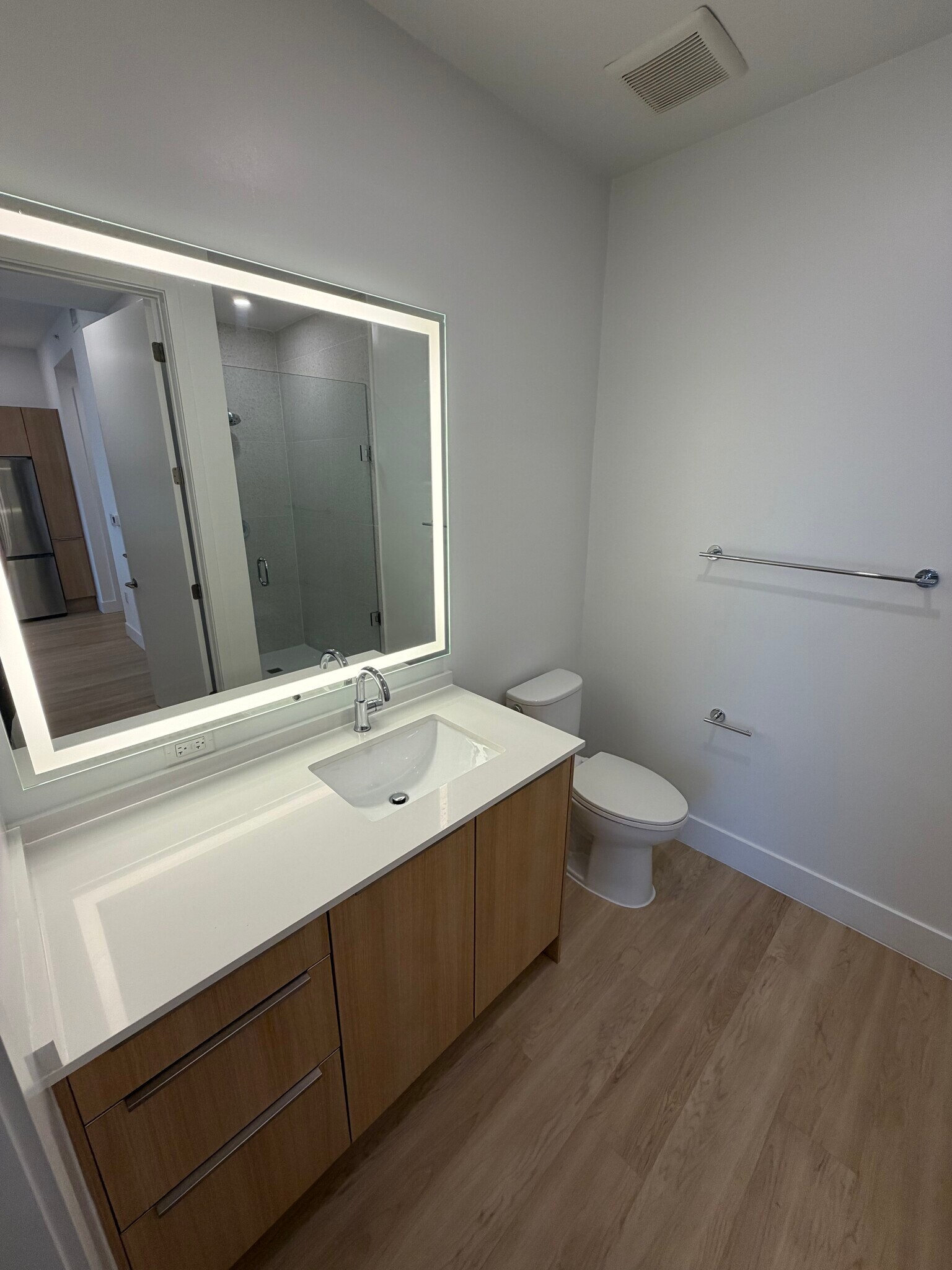 MASTER BATHROOM - 136 NE 43rd St