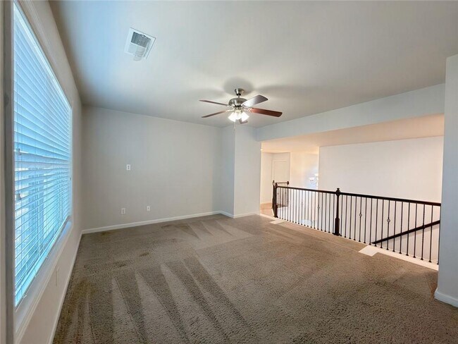 Building Photo - 2886 Cove View Ct SE