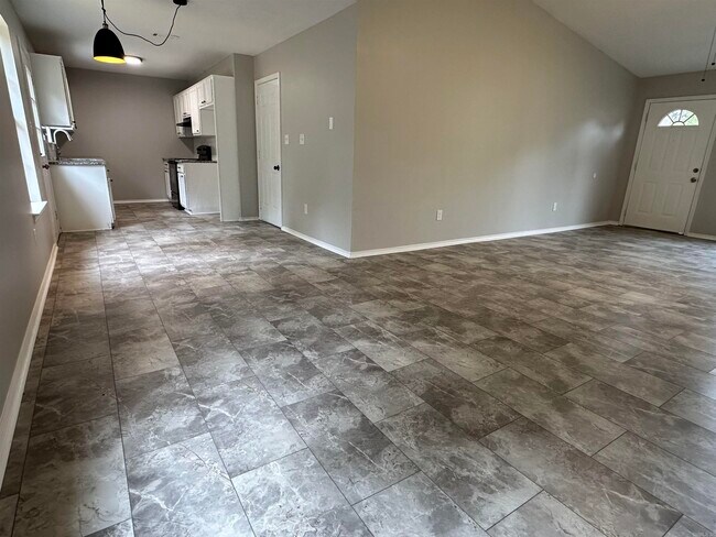 Building Photo - 14025 Cottontail Ln