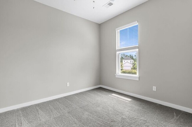 Building Photo - 146 Winding Branch Dr