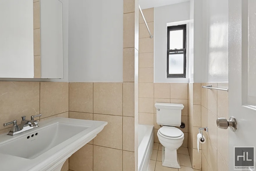 Building Photo - West 11th Street