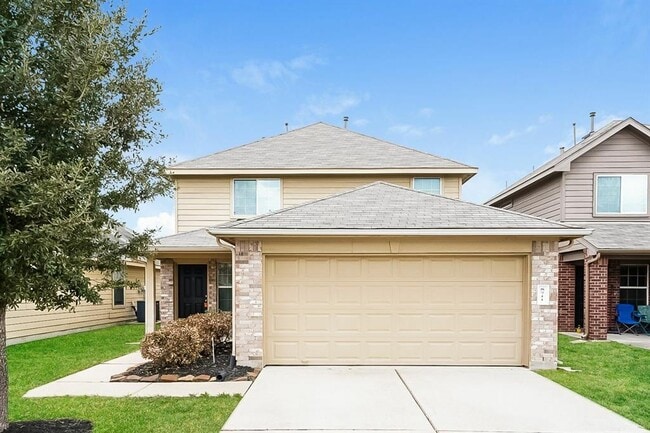 Building Photo - 5711 Kyle Cove Dr