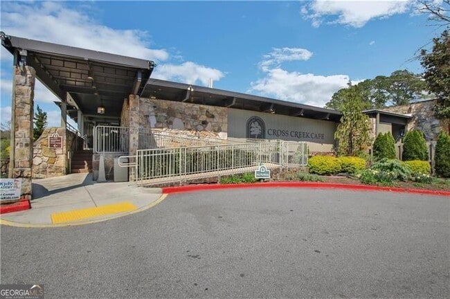 Building Photo - 40 Glenald Way NW