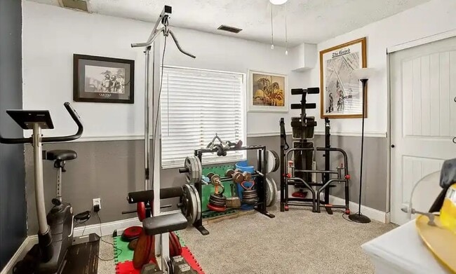 Building Photo - 535 Brandywine Dr