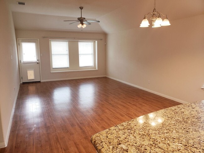 Building Photo - 3 BR/2BA | Single Family Home | 1-Car Garage Parking | Fenced backyard| In Manor!