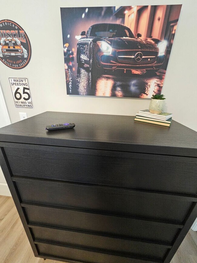 Building Photo - Vroooom . . . . the ROAD is calling. . . .Fully furnished themed rental includes all utilities an...