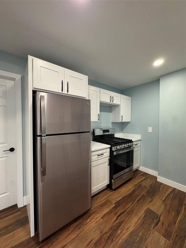 Building Photo - 42 Fire Island Ave