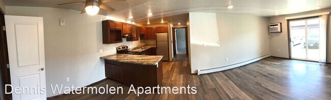 Building Photo - 150 S Fisk St