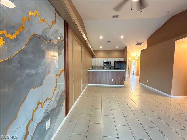 Building Photo - 4126 Skyline Blvd